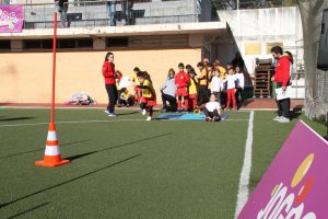 jogos de oeiras crianças praticando atletismo