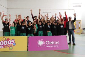 jogos de oeiras crianças a jogar basquetebol