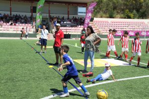 Jogos de Oeiras crianças a jogar futebol