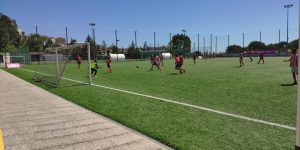 Jogos de Oeiras crianças a jogar futebol