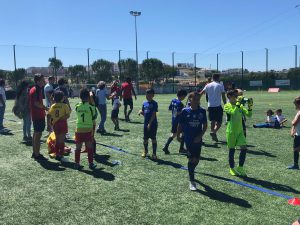 Jogos de Oeiras crianças a jogar futebol