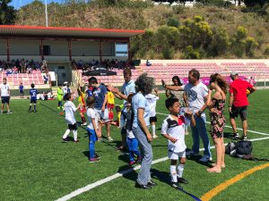 Jogos de Oeiras crianças a jogar futebol