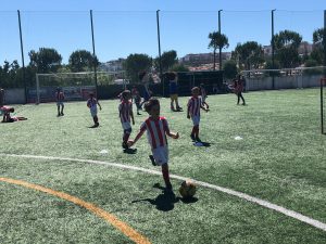 Jogos de Oeiras crianças a jogar futebol