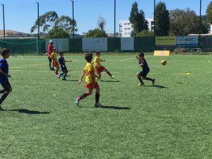 Jogos de Oeiras crianças a jogar futebol