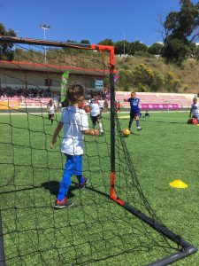 Jogos de Oeiras crianças a jogar futebol