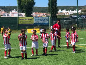 Jogos de Oeiras crianças a jogar futebol
